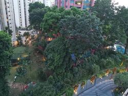 OUE Twin Peaks (D9), Condominium #324849861